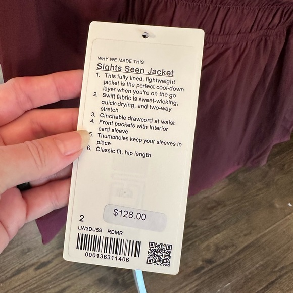 NWT Lululemon Sights Seen Jacket, Size 2, Burgundy - Picture 7 of 8